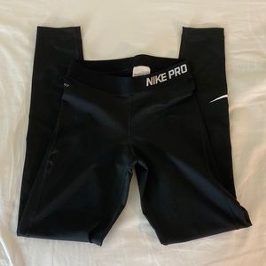 NWOT Nike Leggings
